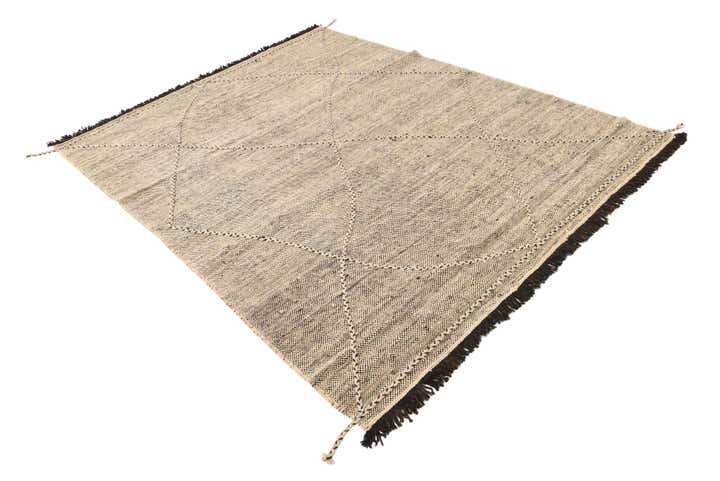 6' x 7' 7 Hand Knotted Moroccan Wool Rug
