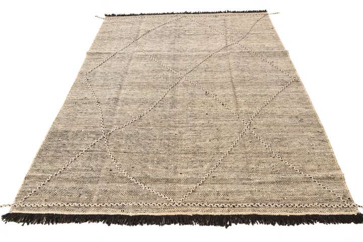 6' x 7' 7 Hand Knotted Moroccan Wool Rug