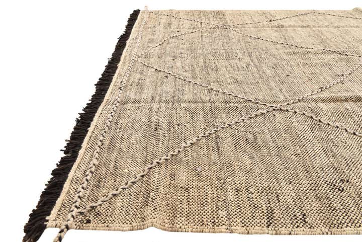6' x 7' 7 Hand Knotted Moroccan Wool Rug