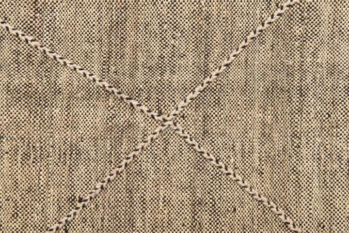 6' x 7' 7 Hand Knotted Moroccan Wool Rug