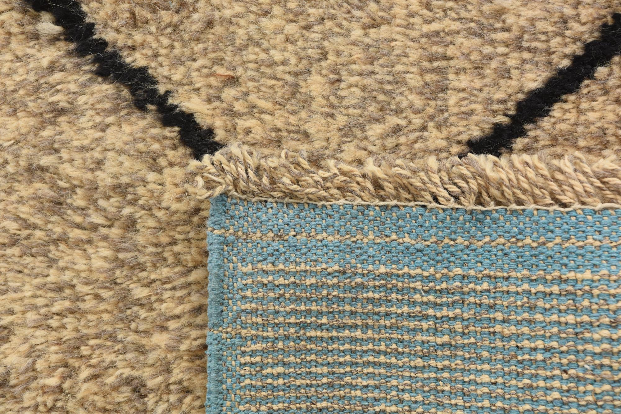 5' 1 x 8' 4 Hand Knotted Moroccan Wool Rug
