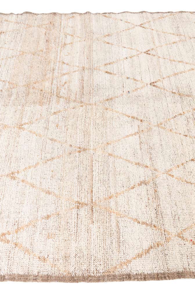 5' 6 x 6' 10 Hand Knotted Moroccan Wool Rug