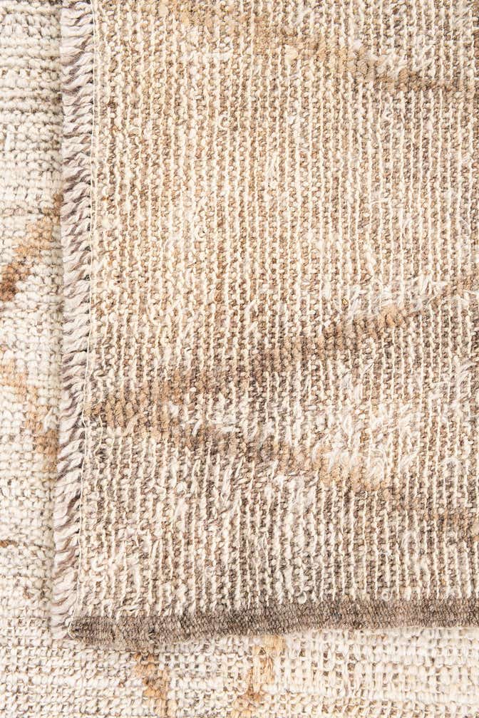 5' 6 x 6' 10 Hand Knotted Moroccan Wool Rug