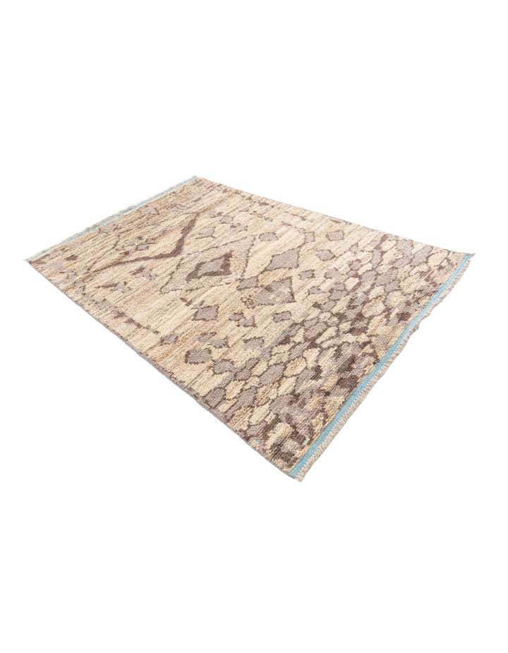 5' x 7' 1 Hand Knotted Moroccan Wool Rug