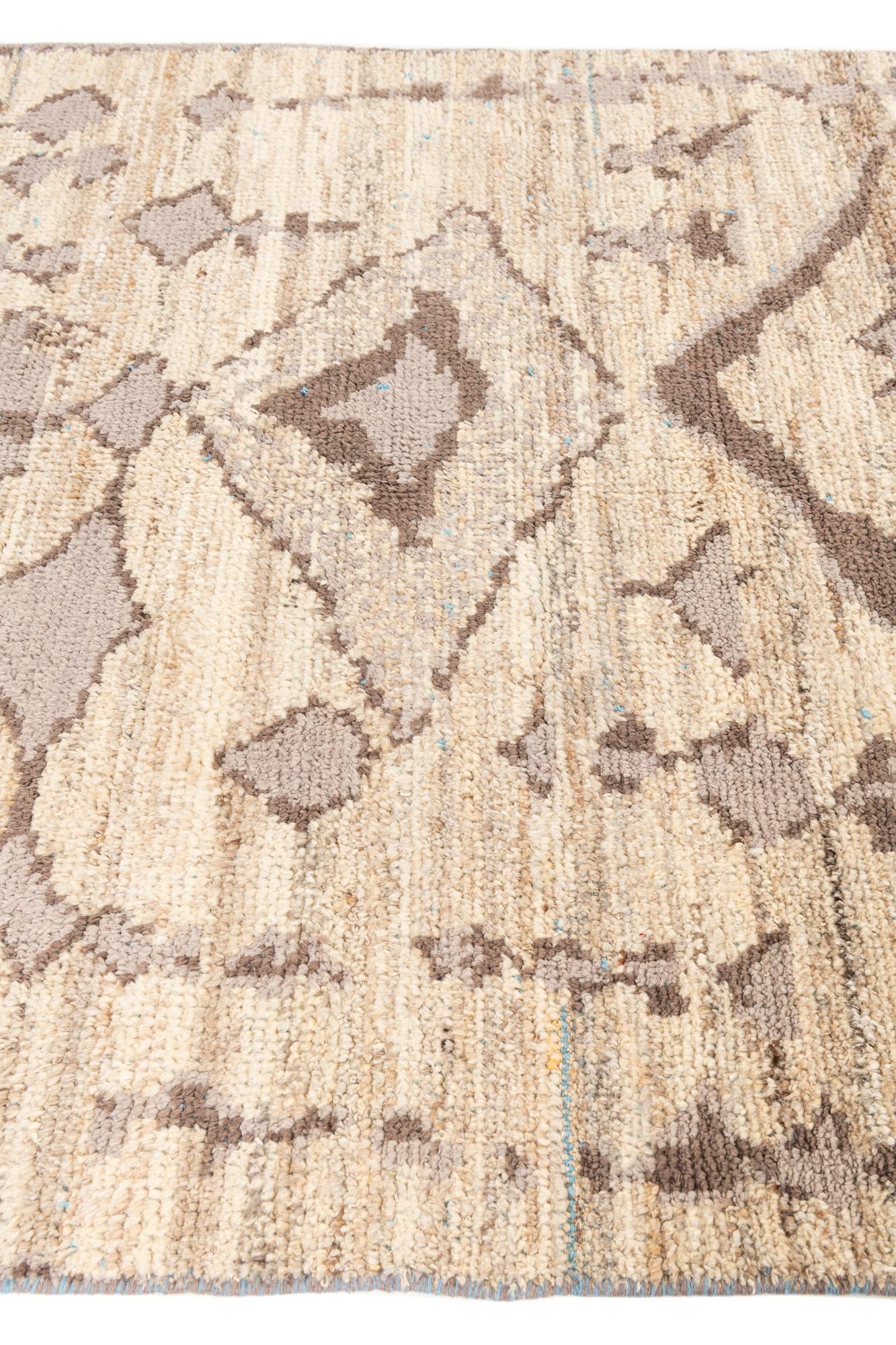 5' x 7' 1 Hand Knotted Moroccan Wool Rug