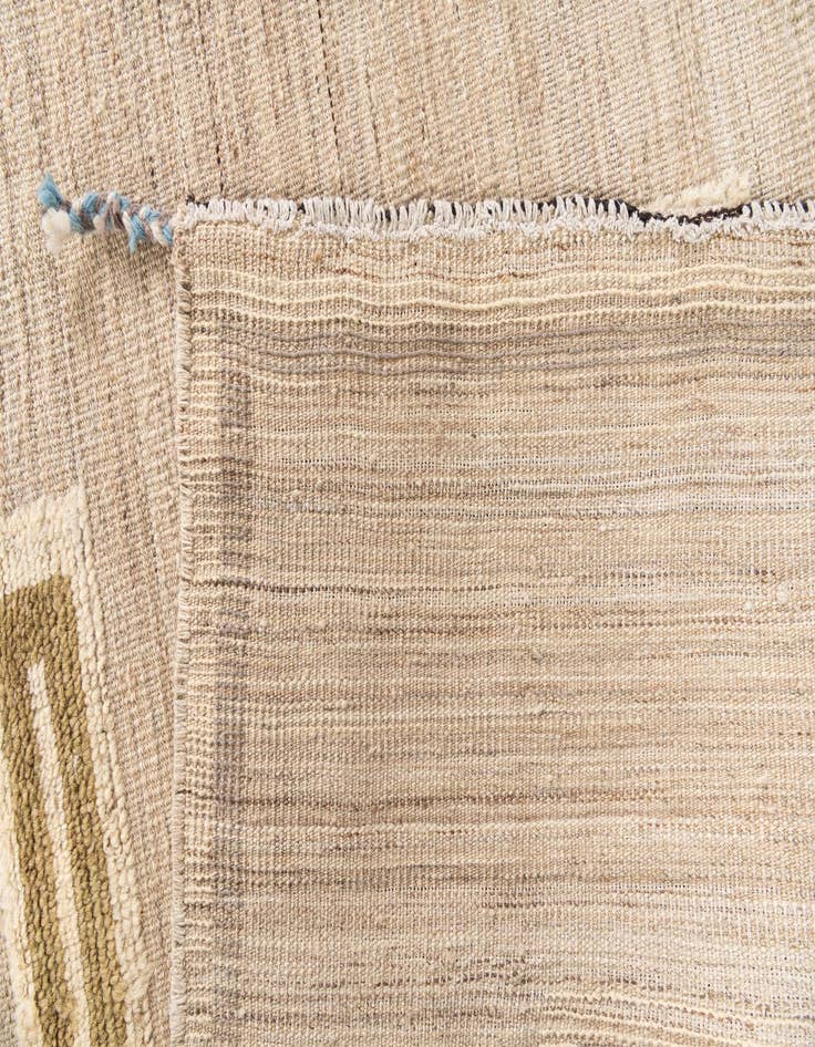 Detail image of 8' x 10' 5  Hand Knotted Moroccan Wool Rug