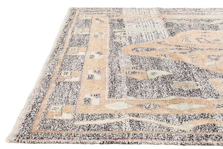 8' x 10' 1 Hand Knotted Moroccan Wool Rug