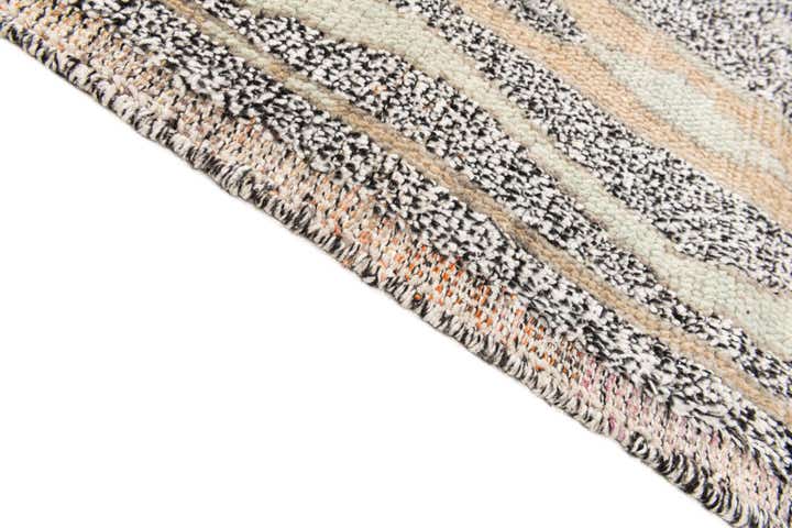 8' x 10' 1 Hand Knotted Moroccan Wool Rug