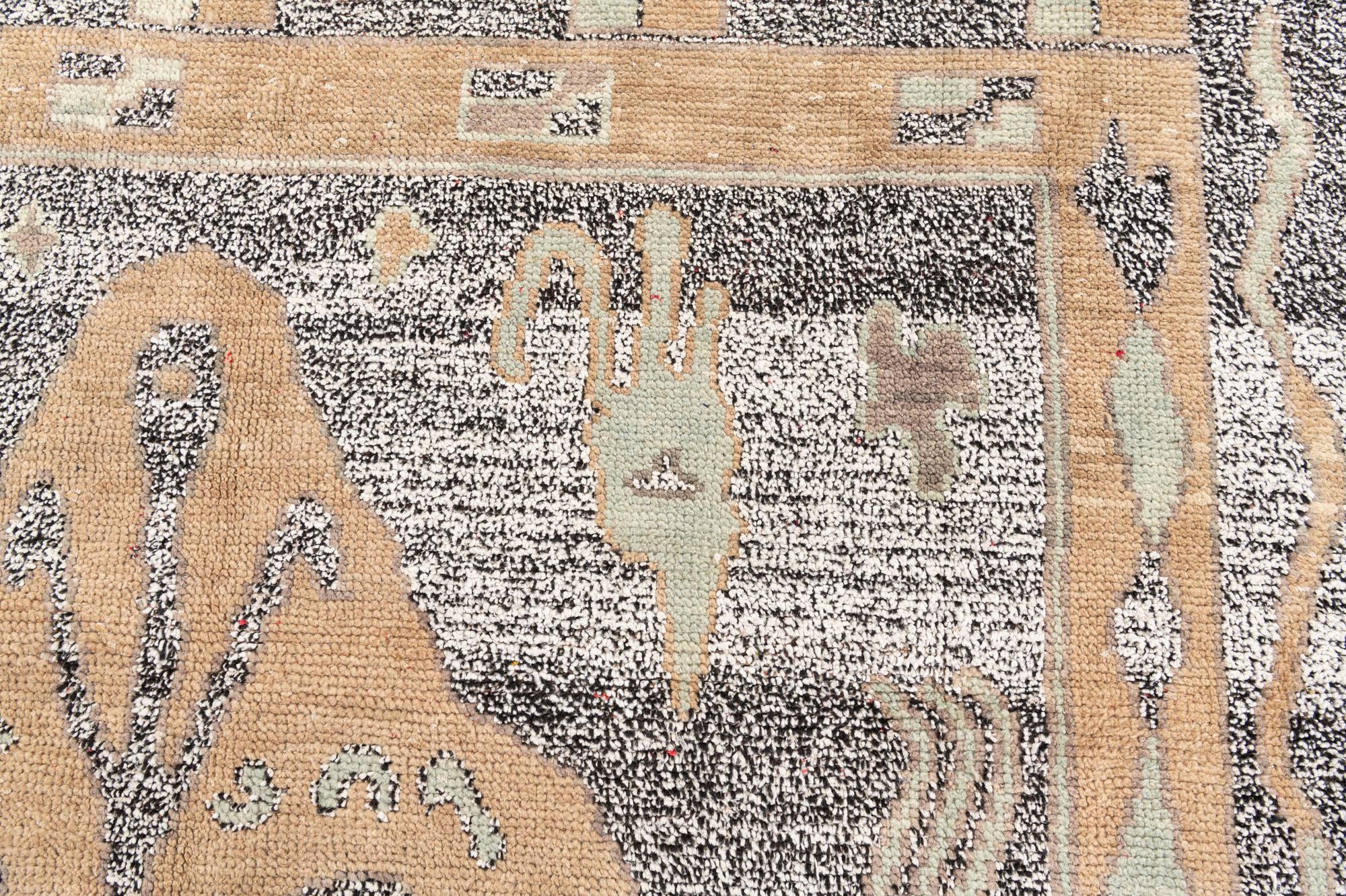8' x 10' 1 Hand Knotted Moroccan Wool Rug