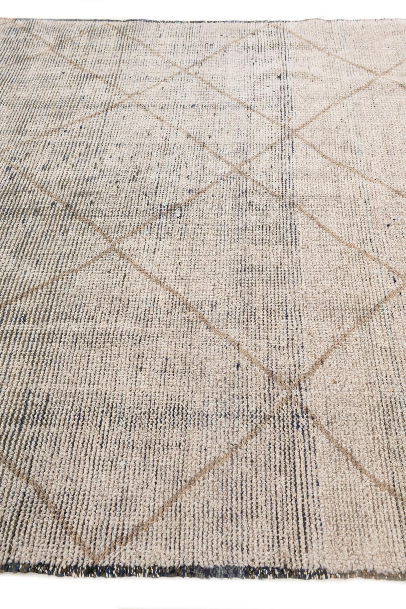 6' 2 x 9' 2 Hand Knotted Moroccan Wool Rug