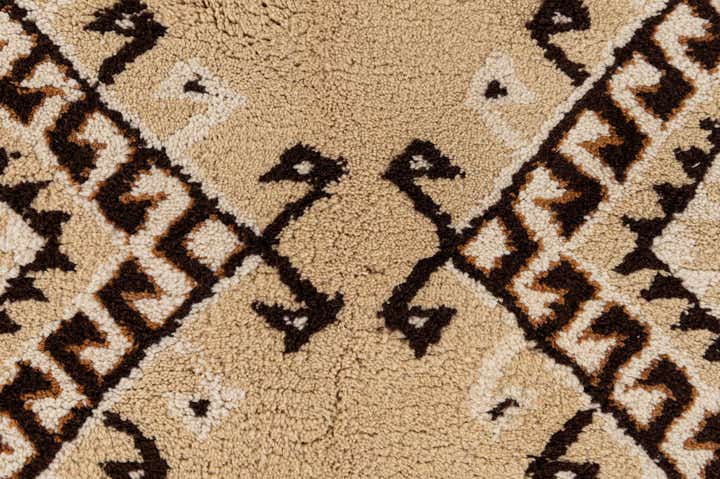 5' 1 x 8' 10 Hand Knotted Moroccan Wool Rug