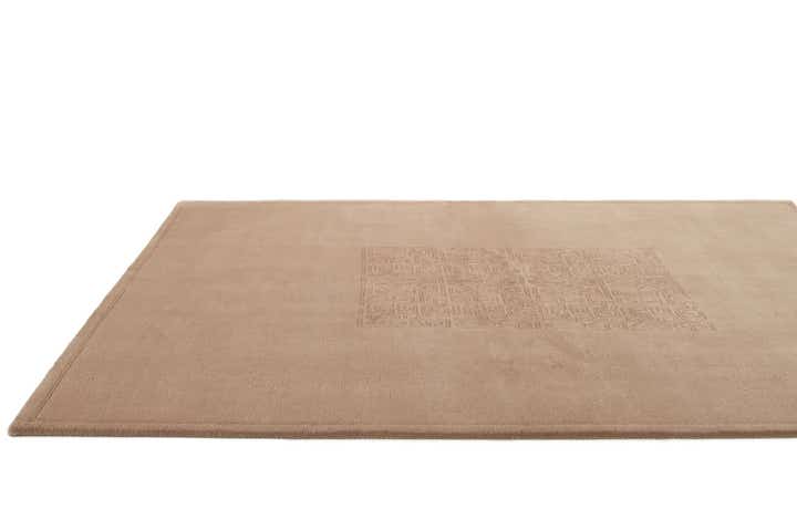 5' 9 x 7' 10 Hand Knotted Nepal Rug