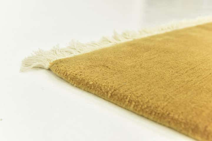 4' 8 x 5' 7 Hand Knotted Nepal Wool Rug