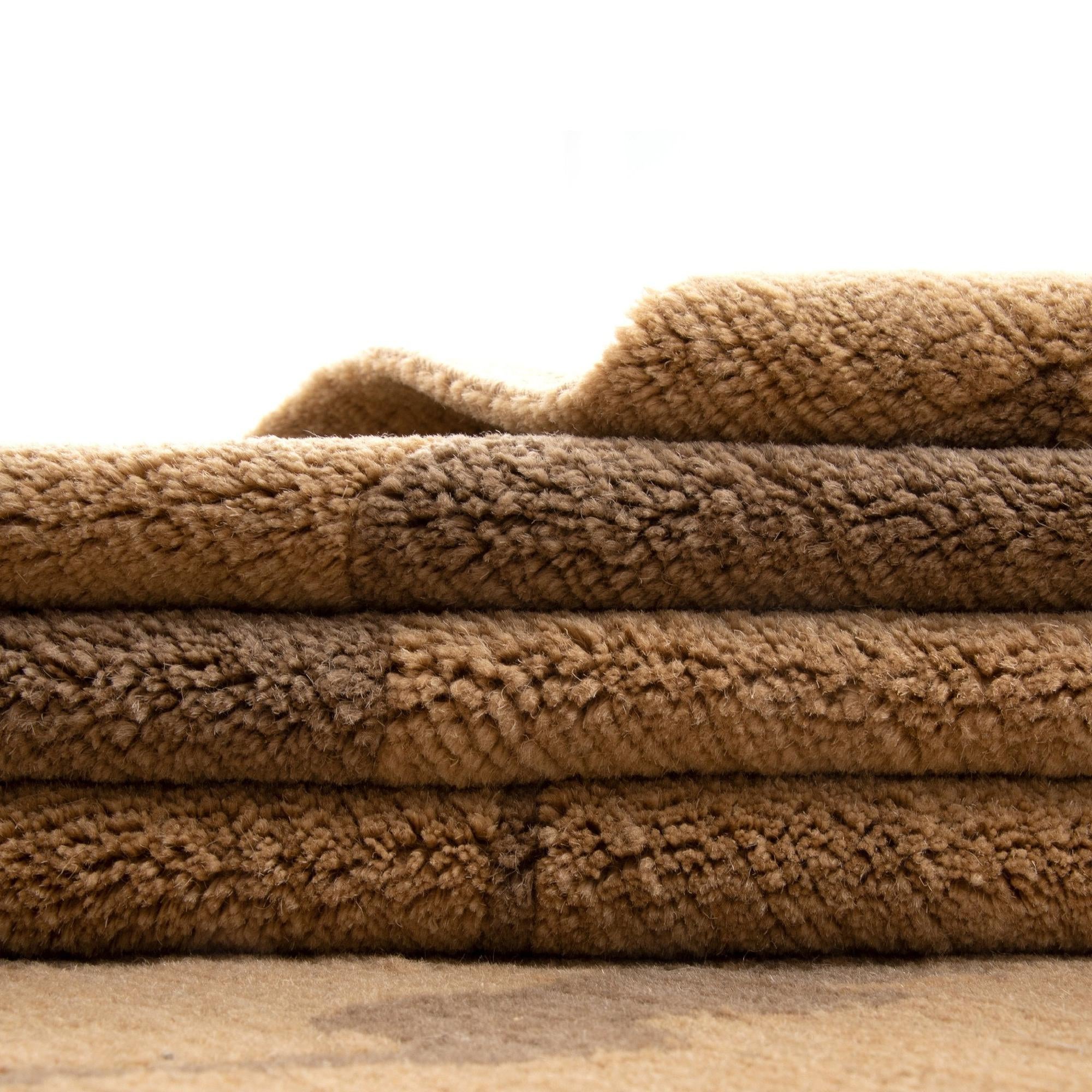 7' x 9' 9 Odegard Rug