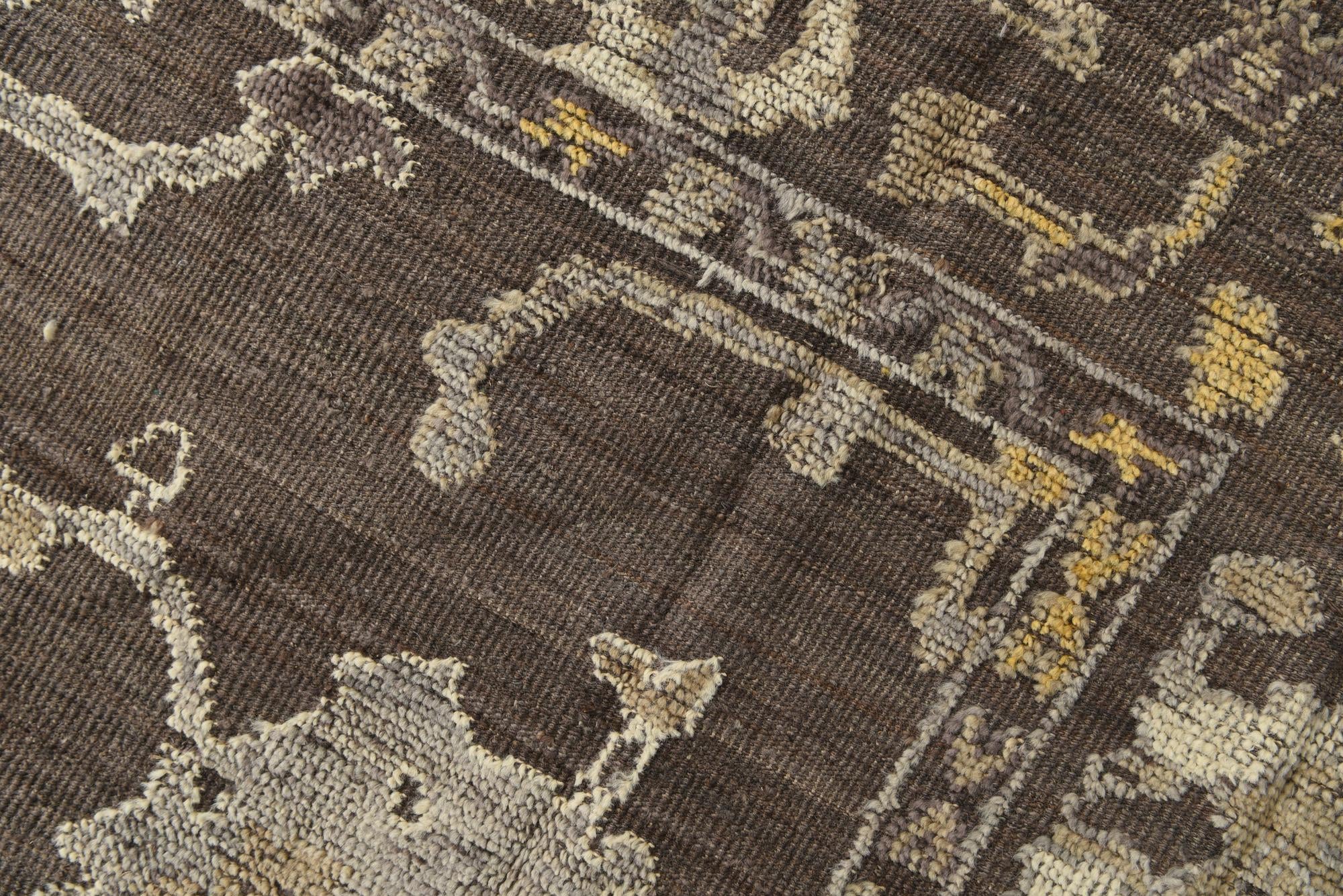 8' 1 x 10' 4 Hand Knotted Oushak Wool Rug
