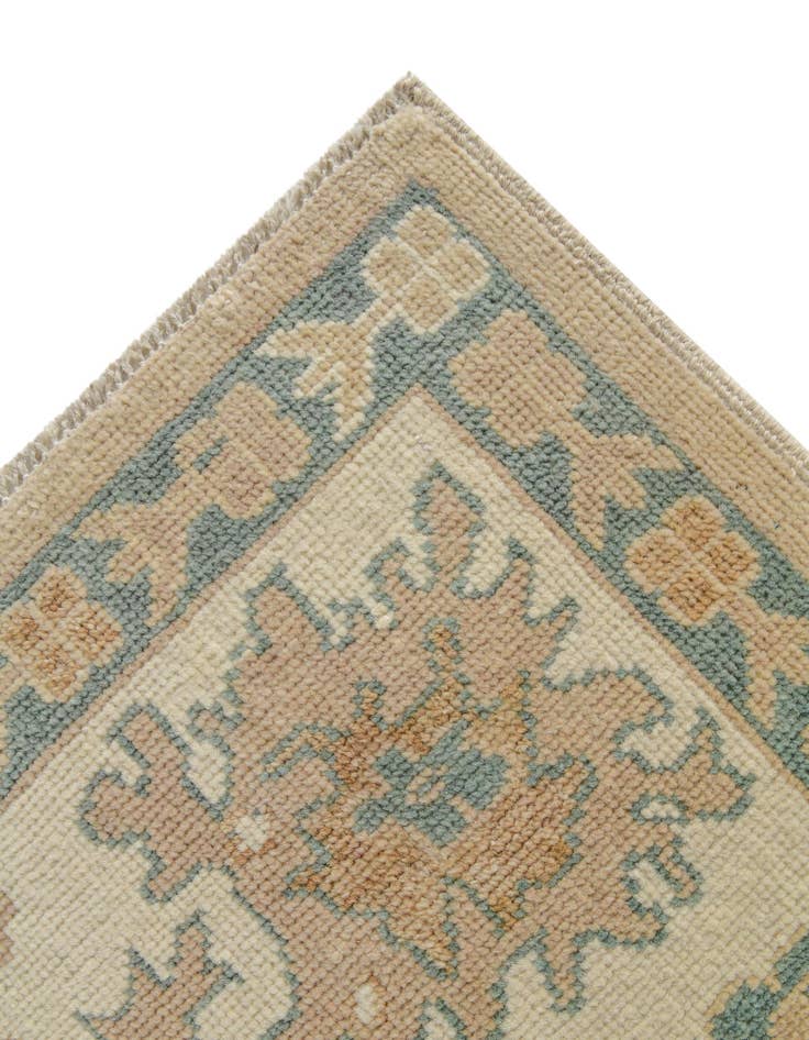 Detail image of 8' 7 x 9' 8 Hand Knotted Oushak Wool Rug