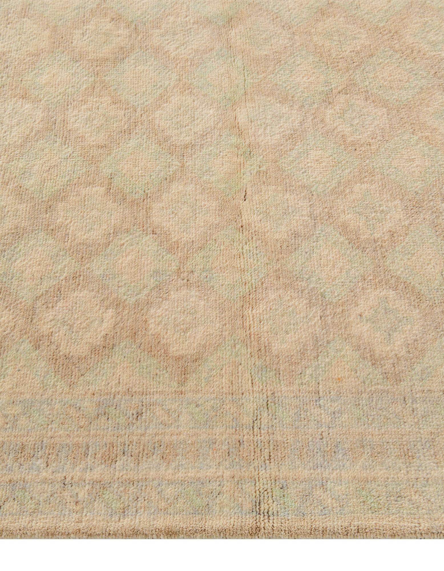3' 11 x 5' Hand Knotted Oushak Wool Rug