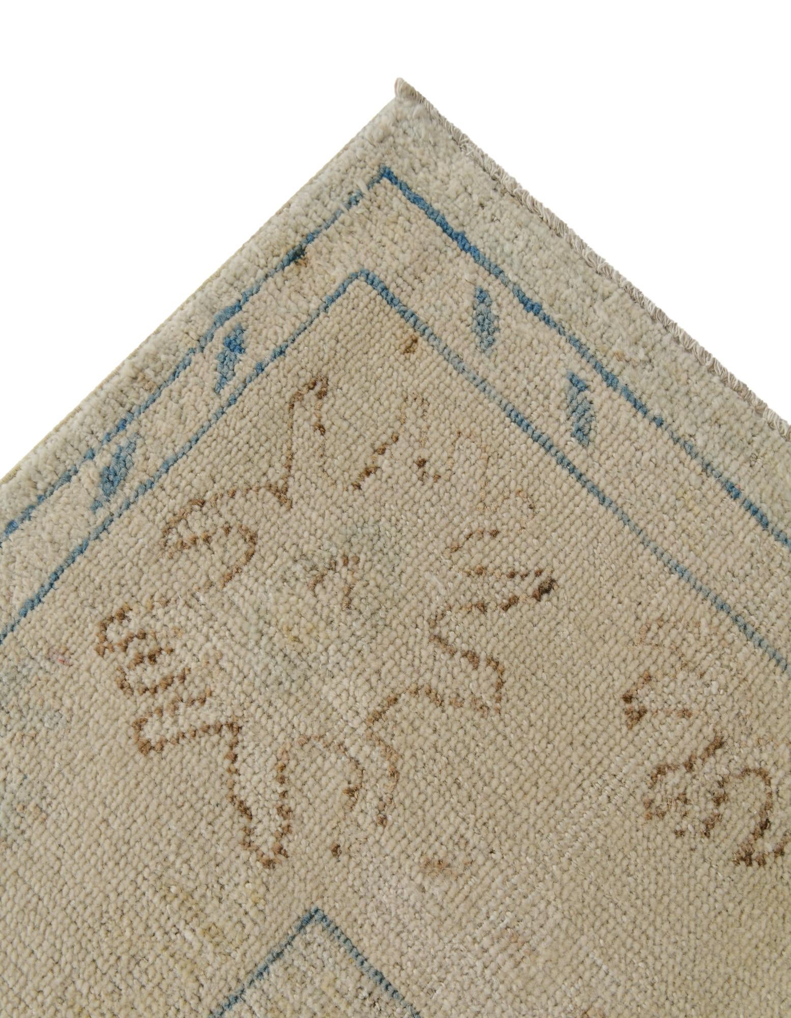 8' x 10' Hand Knotted Oushak Wool Rug