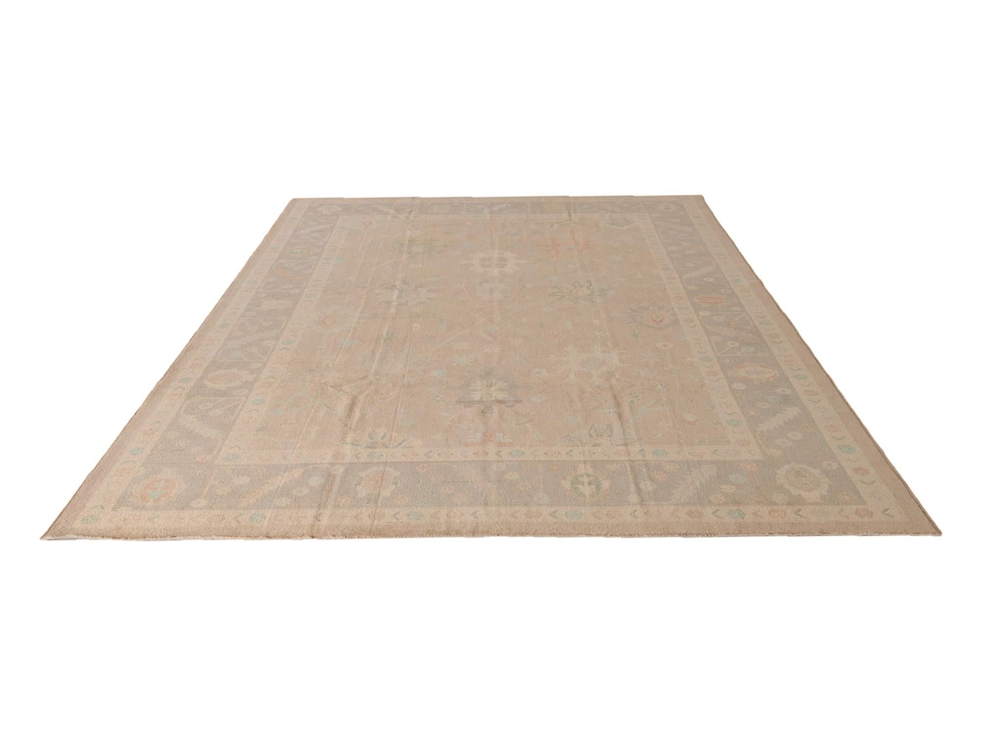 10' x 13' 8 Hand Knotted Oushak Wool Rug