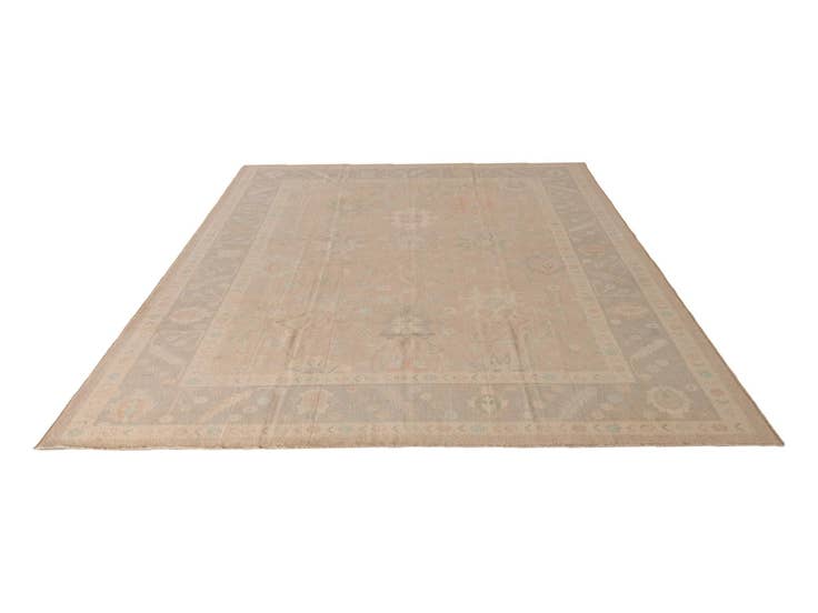 Detail image of 10' x 13' 8 Hand Knotted Oushak Wool Rug