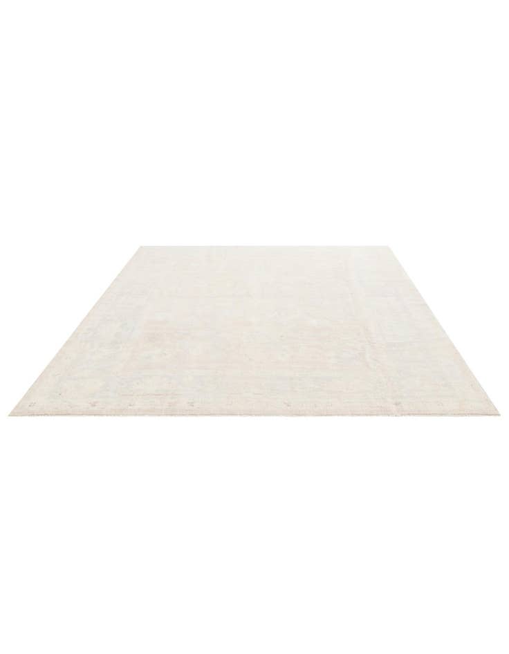 Detail image of 8' 2 x 9' 10 Hand Knotted Oushak Wool Rug