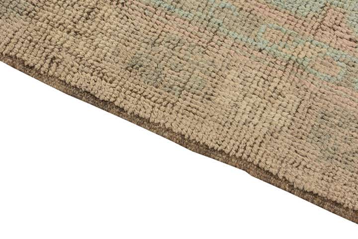 8' 7 x 10' 5 Hand Knotted Oushak Wool Rug