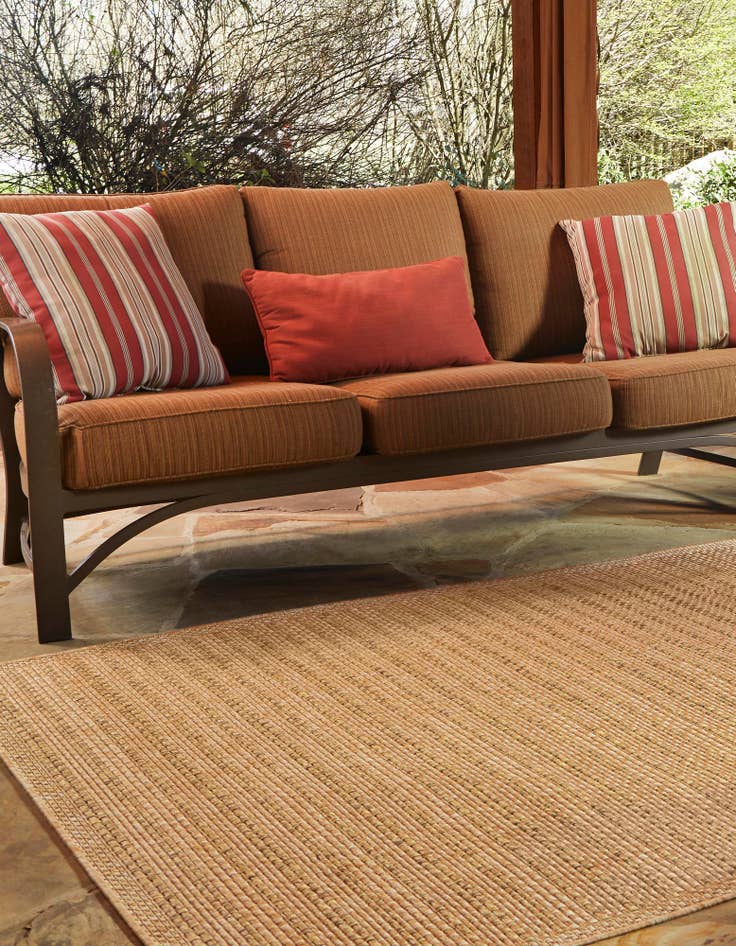 Detail image of 10' x 13' 1 Easy-Clean Border Indoor / Outdoor Rug