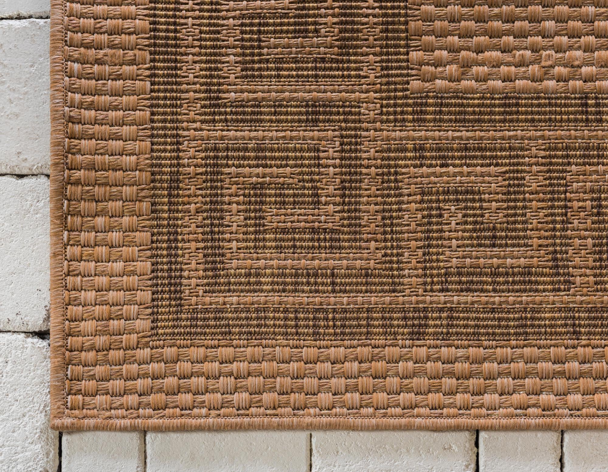 2' 2 x 3' Easy-Clean Border Indoor / Outdoor Rug