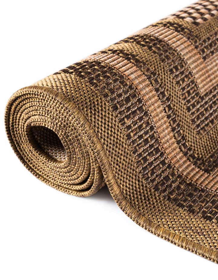 3' 3 x 5' Easy-Clean Border Indoor / Outdoor Rug