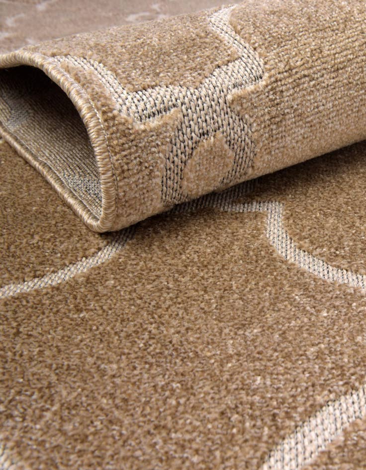 Detail image of 4' x 6' Washable Lattice Indoor / Outdoor Rug