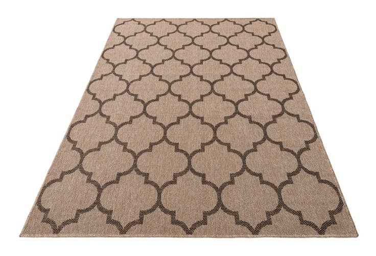 Detail image of 5' 2 x 7' 6 Easy-Clean Modern Indoor / Outdoor Rug