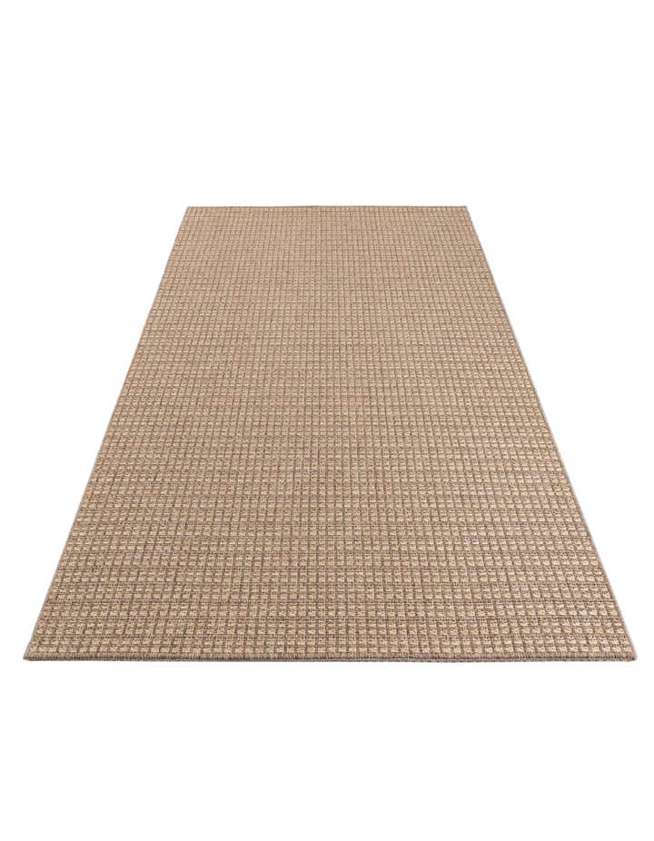 4' 8 x 7' 5 Easy-Clean Modern Indoor / Outdoor Rug