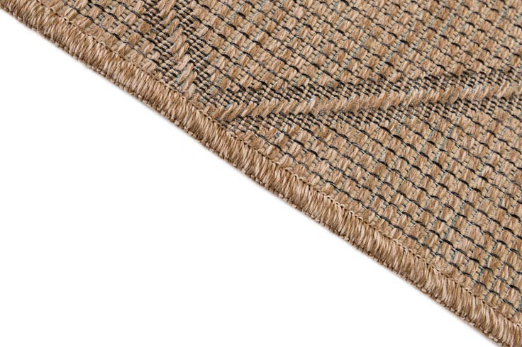 Detail image of 5' 3 x 7' 5 Easy-Clean Modern Indoor / Outdoor Rug