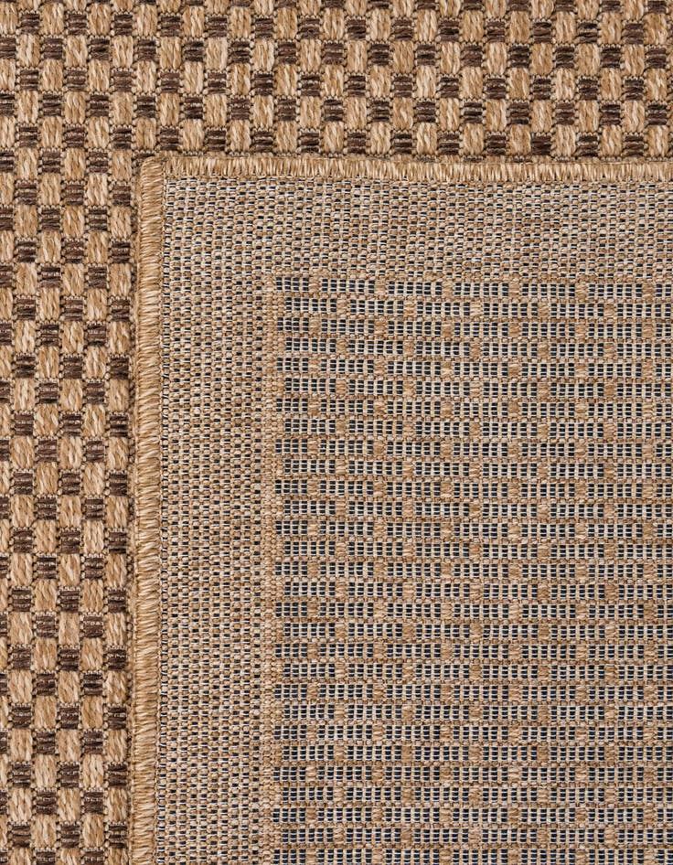 Detail image of 4' 10 x 7' 3  Washable Modern Indoor / Outdoor Rug
