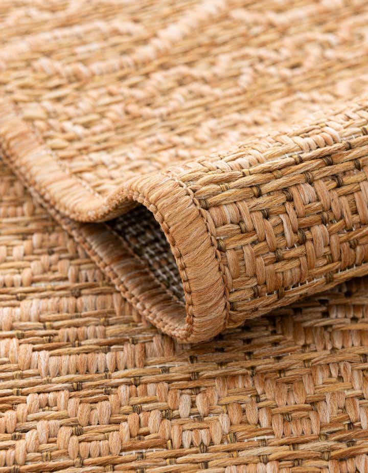 7' x 10' Easy-Clean Modern Indoor / Outdoor Rug