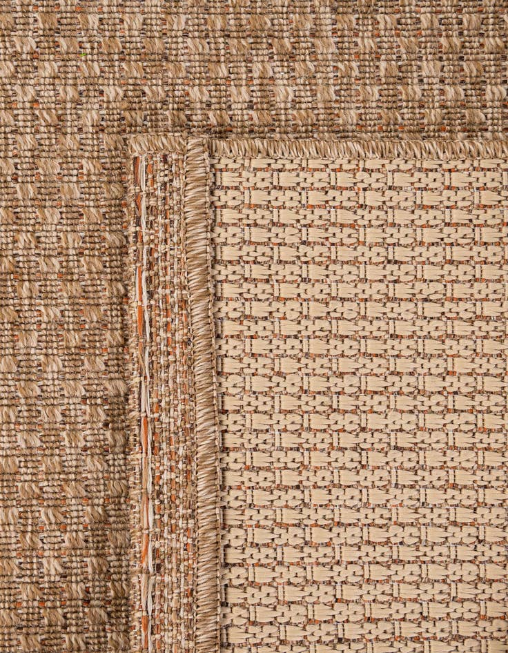 Detail image of 5' 3 x 7' 10  Washable Solid Indoor / Outdoor Rug