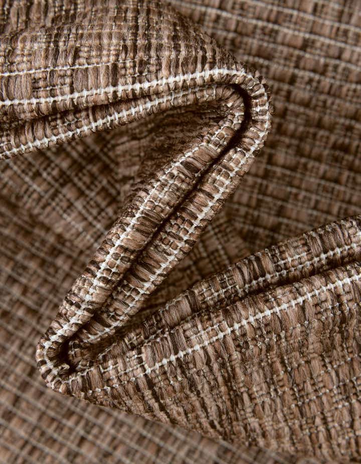 7' x 10' Easy-Clean Solid Indoor / Outdoor Rug