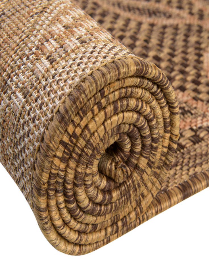 Detail image of 8' x 11' 4  Washable Trellis Indoor / Outdoor Rug