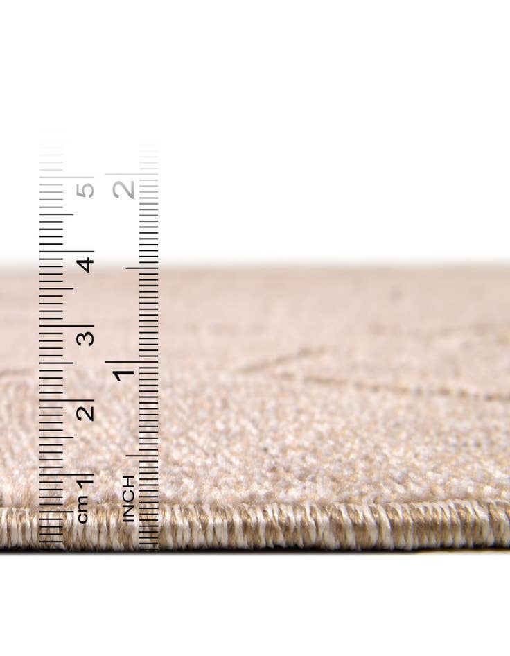 Detail image of 7' x 10'  Washable Trellis Indoor / Outdoor Rug