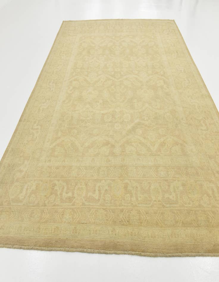 Detail image of 9' 9 x 12' 8  Hand Knotted Peshawar Ziegler Wool Rug