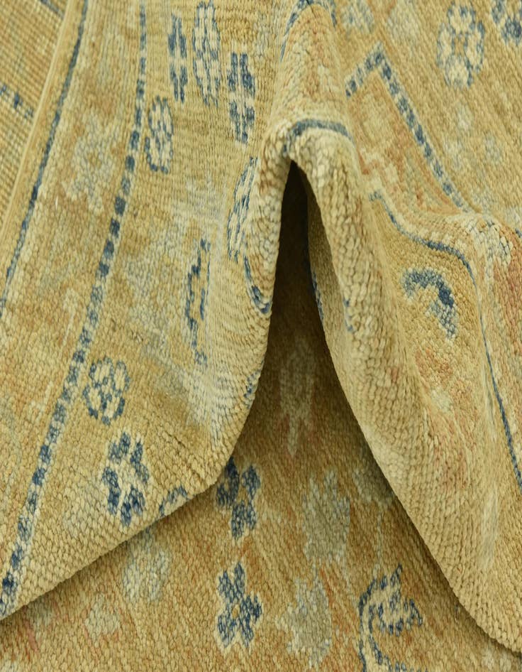 Detail image of 8' 5 x 9' 10  Hand Knotted Peshawar Ziegler Rug