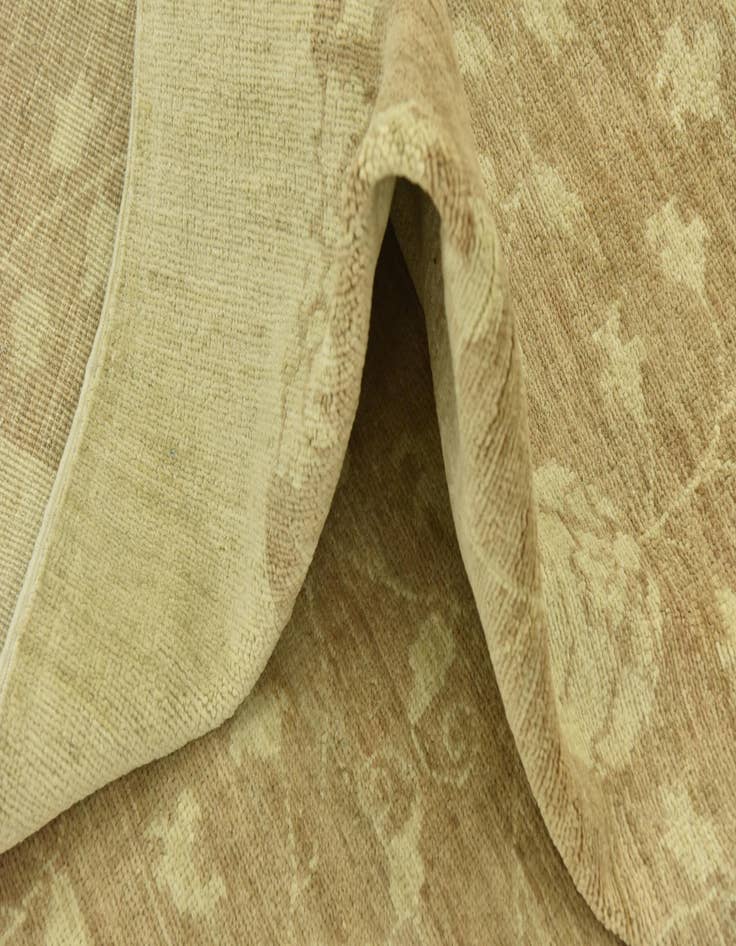 Detail image of 8' 9 x 11' 2  Hand Knotted Peshawar Ziegler Rug