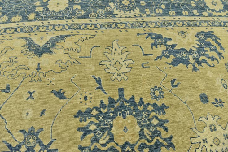 Detail image of 10' 5 x 14' 3 Hand Knotted Peshawar Ziegler Wool Rug