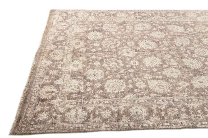 5' 5 x 8' Hand Knotted Peshawar Ziegler Rug