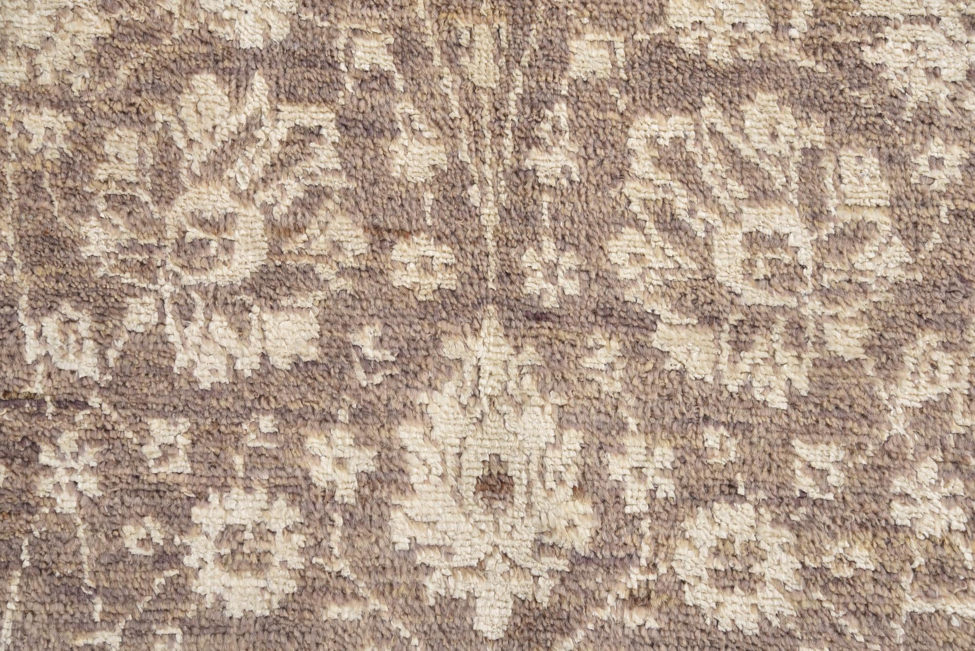 5' 5 x 8' Hand Knotted Peshawar Ziegler Rug