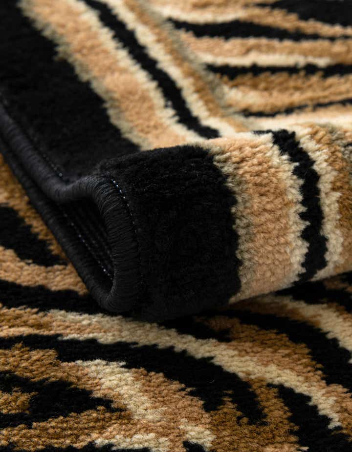 4' 1 x 6' 1 Safari Rug