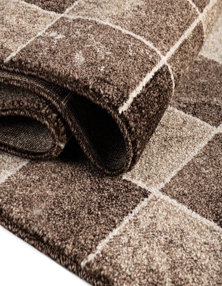 Detail image of 7' x 10' Savannah Rug