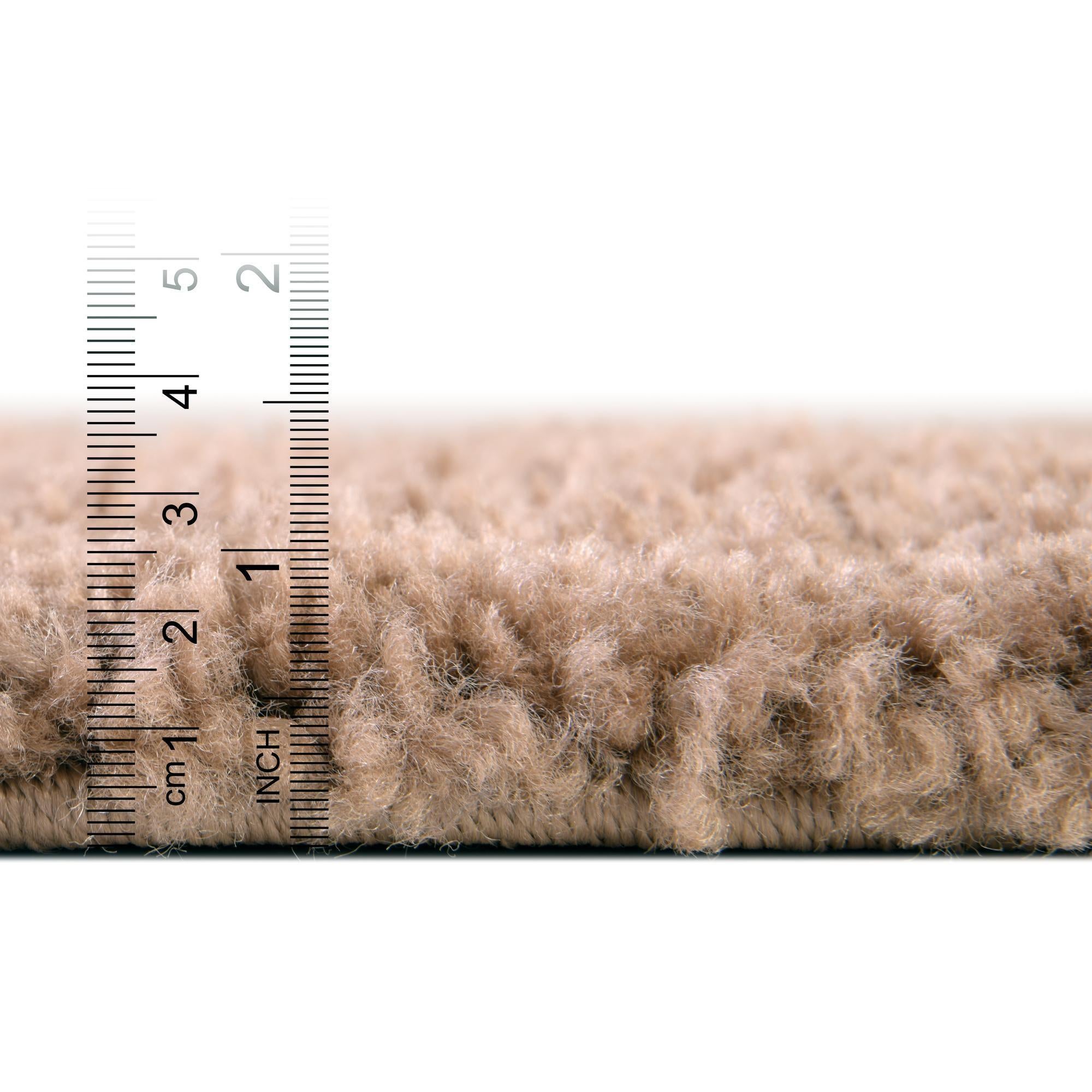 5' 3 x 7' 7 Solid Frieze Rug