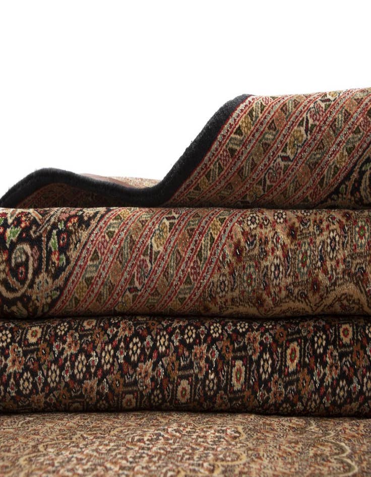 Detail image of 9' 9 x 13' 3 Tabriz Mahan Rug