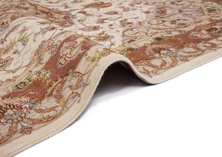 4' 11 x 7' Tabriz Rug